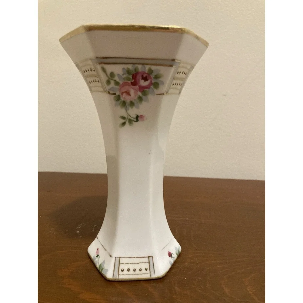 Vintage Hand Painted Porcelain Floral‎ Bud Vase Gold Gilt Moriage Hexagonal 6